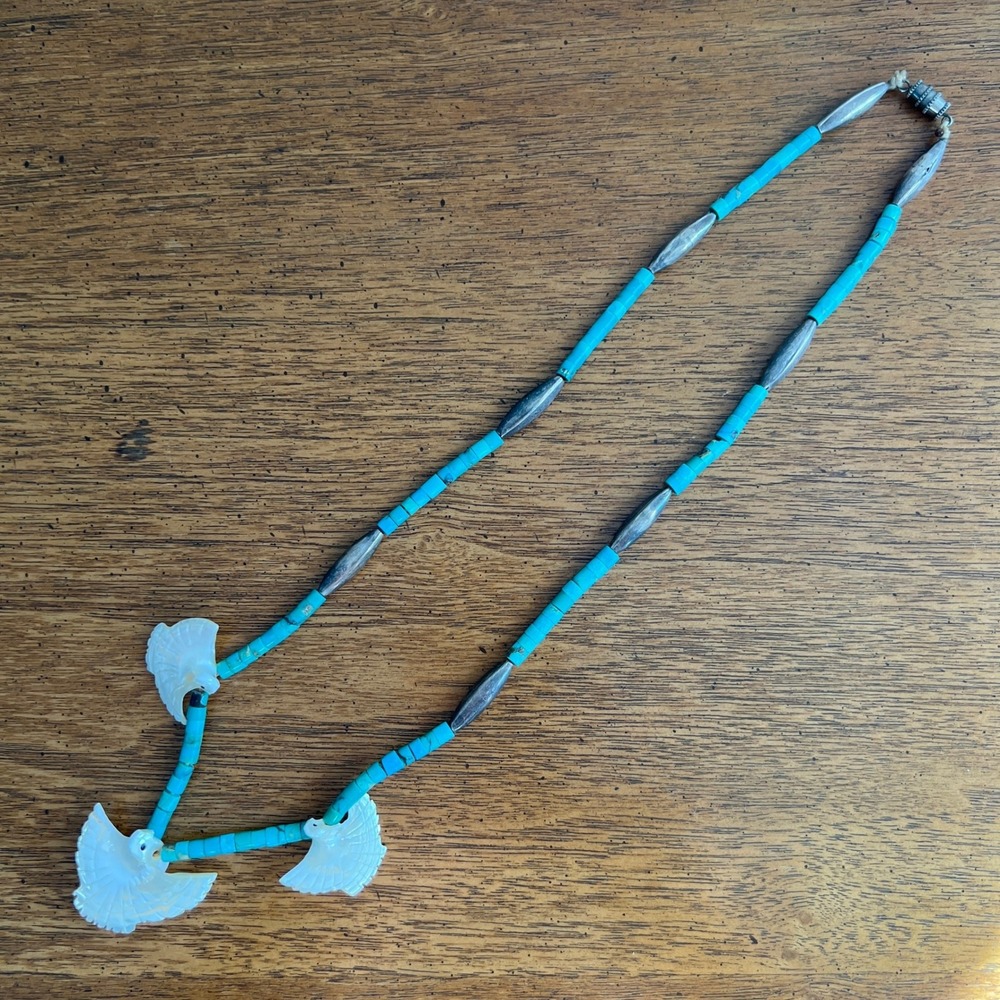 Southwestern Turquoise Heishi Bird Fetish Necklace MOP Shell Eagle Vintage - Picture 9 of 11